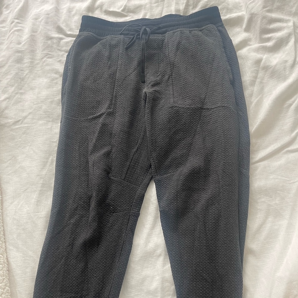 Lululemon sweatpants size L
